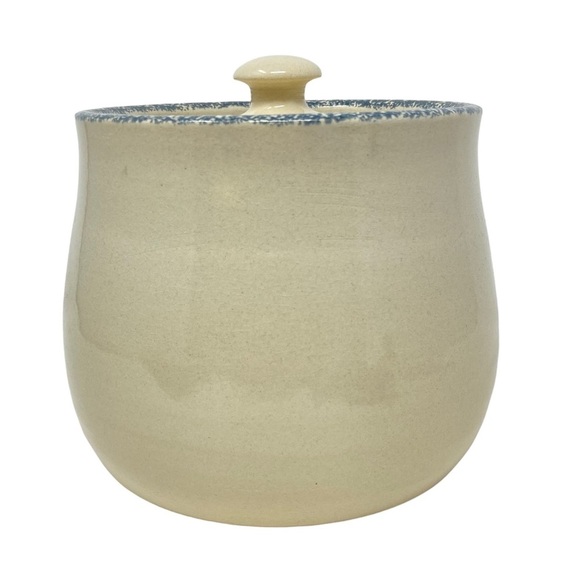 Casey Pottery Burgundy Floral Heart Design Large Canister Vintage 1990s Handmade - Picture 2 of 6